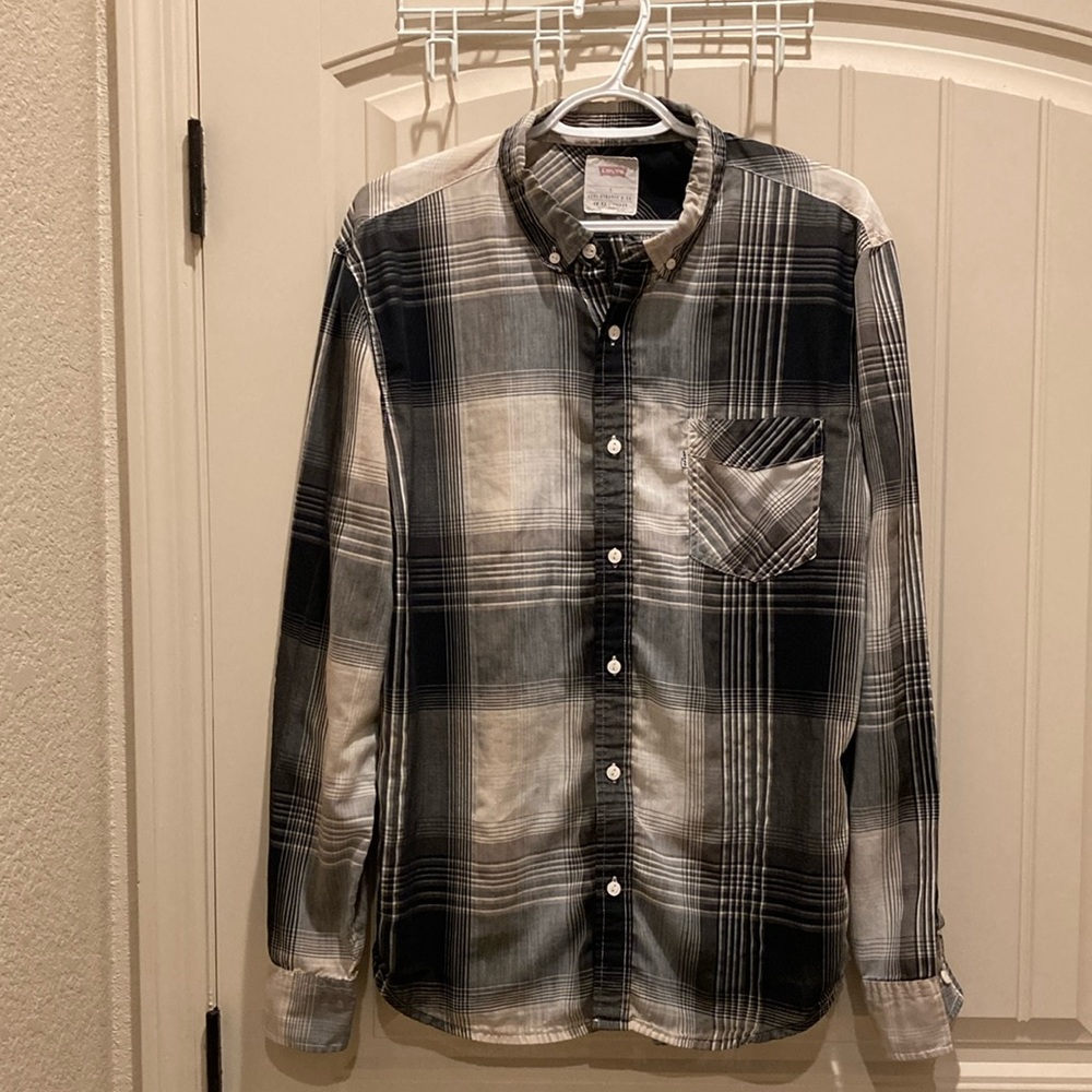 Levi’s  Men’s Size L Button Down Shirt Long Sleeves Grey Plaid Lightweight